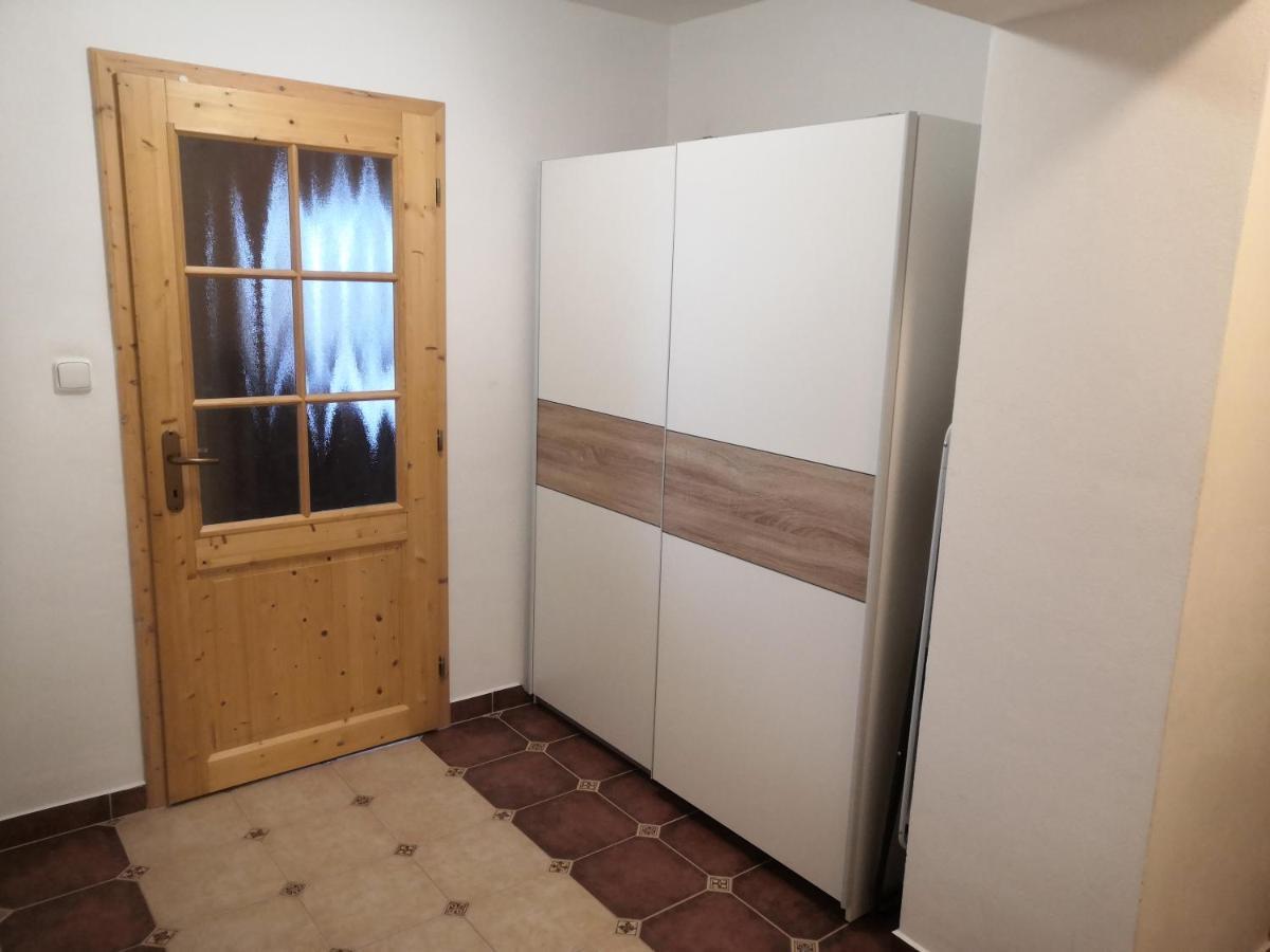 Apartamento Lipno Sumava Pro 8 Hostu *